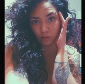 Meet your Posher, Hellica